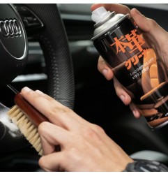 Soft99 Leather Seat Cleaner Pianka do skóry 300ml