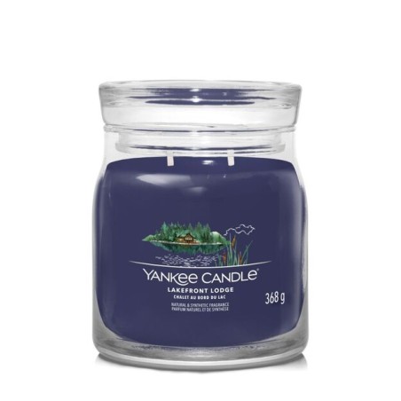 Yankee Candle Lakefront Lodge